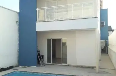 Casa com 3 quartos à venda na Vila Oliveira, Mogi das Cruzes 