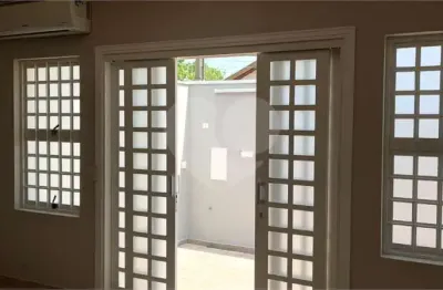 Casa com 3 quartos à venda na Vila Independência, Piracicaba 