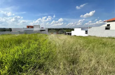 Casa em condomínio fechado à venda no Jardim São Francisco, Piracicaba 