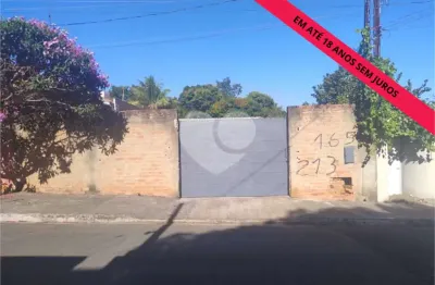 Chácara / sítio com 2 quartos à venda no Dois Córregos, Piracicaba 