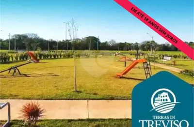 Terreno à venda no Jardim São Francisco, Piracicaba 