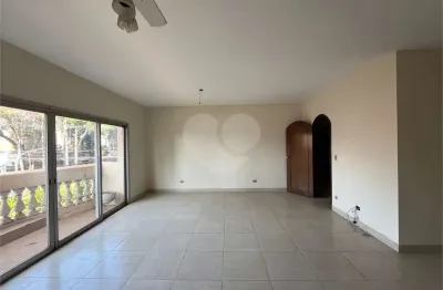 Apartamento com 3 quartos à venda ou para locação em centro - sp