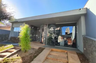 Casa com 4 quartos para alugar no São Judas, Piracicaba 
