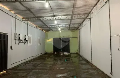 Barracão / Galpão / Depósito para alugar no Dois Córregos, Piracicaba 