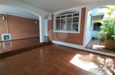Casa com 3 quartos à venda na Vila Independência, Piracicaba 