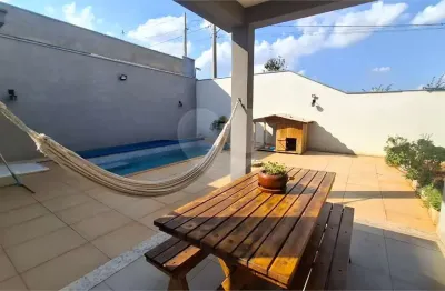 Casa com 3 quartos à venda no Garças, Piracicaba 