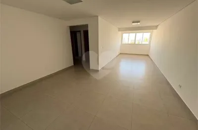 Apartamento com 3 quartos à venda na Cidade Alta, Piracicaba 