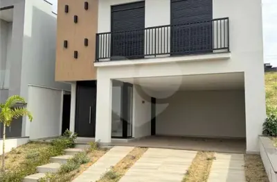 Casa em condomínio fechado com 3 quartos para alugar no Ondinhas, Piracicaba 