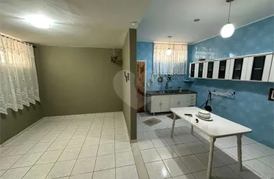 Casa comercial para alugar na Cidade Alta, Piracicaba 