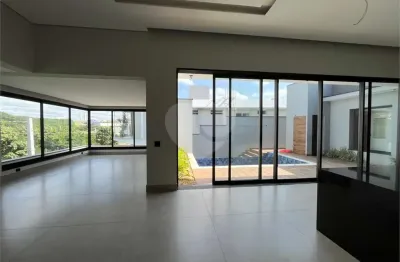 Terreno em condomínio fechado à venda no Ondas, Piracicaba 