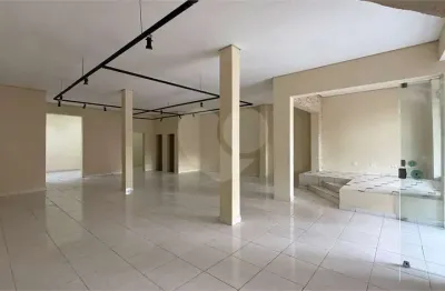 Prédio para alugar na Cidade Alta, Piracicaba 