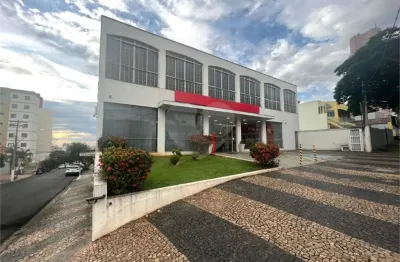 Prédio para alugar na Cidade Alta, Piracicaba 