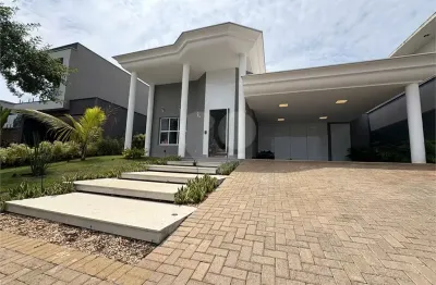 Casa em condomínio fechado com 3 quartos à venda no Morato, Piracicaba 