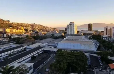 Studio com 1 vaga rotativa,  vista mar, andar alto, vista livre, sol da manhã, florianópolis