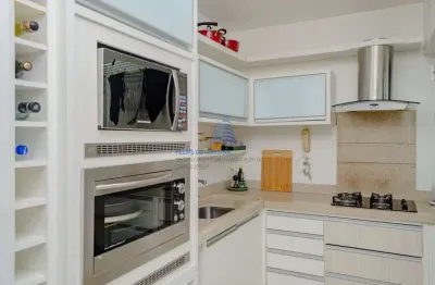 Apartamento de frente, vista livre,3 dormitórios, suíte, sacada, ventilação cruzada, florianópolis/sc