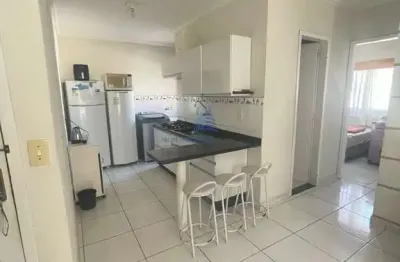 Apartamento de 2 dormitórios, sacada com churrasqueira, 1 vaga garagem, florianópolis/sc
