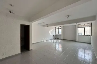 Prédio comercial em frente a prefeitura de campinas
