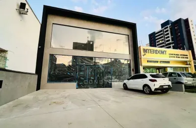 Salão comercial localizado na vila itapura em campinas- são paulo
