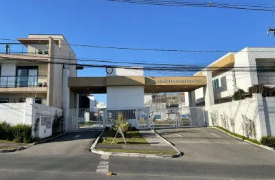 Lote em condomínio completo com projeto aprovado para construção.