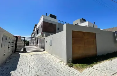 Oportunidade de morar no melhor do bairro pilarzinho em um sobrado duplex com excelente planta.