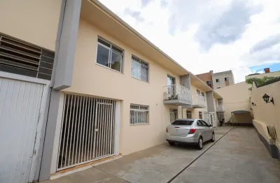 Oportuniade - sobrado a venda proximo ao parque bacacheri - bairro tingui