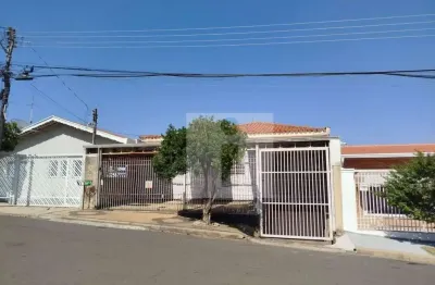 Casa à venda  com 3 quartos, piscina e edícula completa no jardim santa amália- campinas