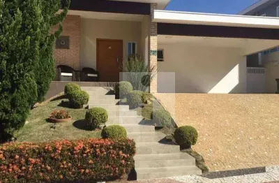 Casa térrea no sainte hélène com 3 suítes, gourmet integrado e terreno de 534 m² – 235 m² construídos