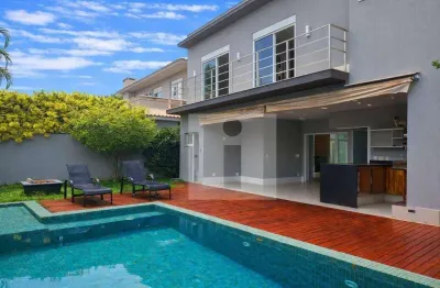 Raridade no Ville Sainte Hélène, Casa Alto Padrão com 4 Suítes, piscina, varanda gourmet, em Sousas