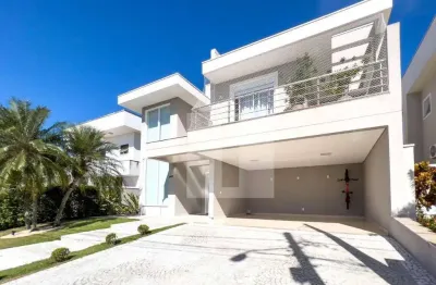 Casa de Alto Padrão à Venda no Condomínio St. Moritz – Swiss Park | Campinas/SP.