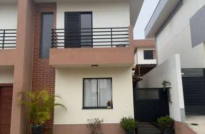 Sobrado para Venda em Suzano, Jardim Modelo, 2 dormitórios, 1 banheiro, 2 vagas