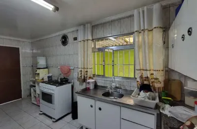 Casa para Venda em Suzano, Jd. Colorado, 4 dormitórios, 3 banheiros