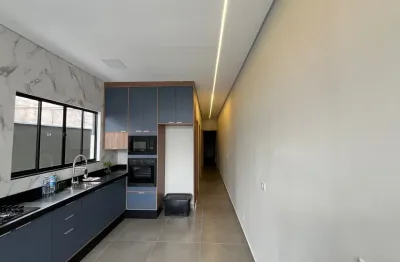 Casa térrea encantadora com 3 dormitórios e suíte – jardim moraes, itaquaquecetuba