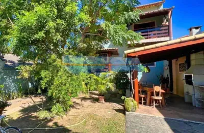 Casa à venda - condomínio dos pássaros cabo frio - o condomínio disponibiliza lazer, segurança e qualidade de vida.