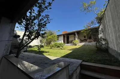 Casa com 2 quartos à venda na rua amazonas, jardim peró, cabo frio, 80 m2 por r$ 280.000