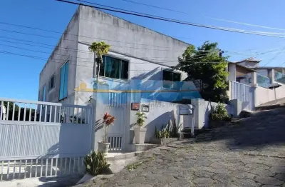 Casa em condomínio fechado com 3 quartos à venda na estrada deodoro de azevedo, ogiva, cabo frio, 273 m2 por r$ 550.000