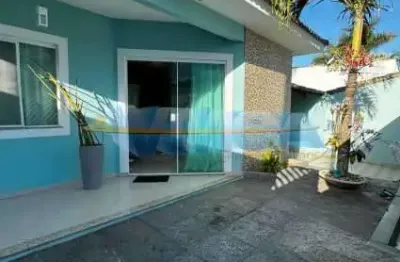 Casa em condomínio fechado com 3 quartos à venda na estrada deodoro de azevedo, ogiva, cabo frio, 142 m2 por r$ 695.000