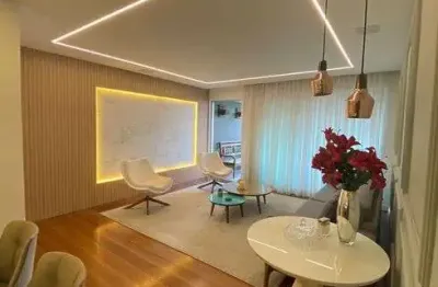 Apartamento com 4 quartos à venda na Rua Marechal Deodoro, 900, Centro, Juiz de Fora