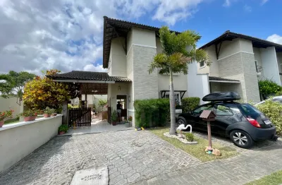 Duplex com 3 quartos e amplo quintal em condomínio com lazer no  eusébio centro