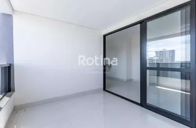 A venda apto alto padrão, ótima localização no bairro finotti