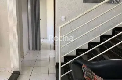 Casa à venda, 3 quartos, tabajaras - uberlândia/mg - rotina imobiliária