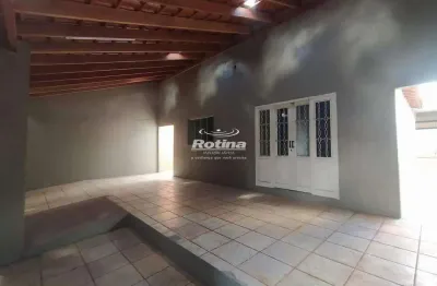 Casa à venda, 3 quartos, jardim brasília - uberlândia/mg - rotina imobiliária