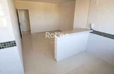 Apartamento com 2 quartos à venda na Rua Bernardo de Vasconcelos, --, Pampulha, Uberlândia