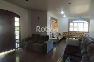 Casa à venda, 4 quartos, vigilato pereira - uberlândia/mg - rotina imobiliária