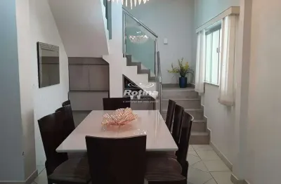 Casa à venda, 5 quartos, santa mônica - uberlândia/mg - rotina imobiliária
