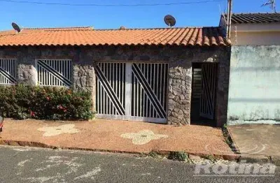 Casa à venda, 3 quartos, nossa senhora das graças - uberlândia/mg - rotina imobiliária