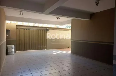 Casa à venda, 7 quartos, santa mônica - uberlândia/mg - rotina imobiliária