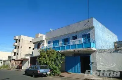 Casa à venda, 5 quartos, umuarama - uberlândia/mg - rotina imobiliária