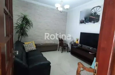 Casa à venda, 3 quartos, jardim patrícia - uberlândia/mg - rotina imobiliária
