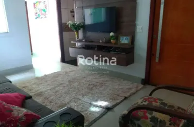 Casa à venda, 3 quartos, alto umuarama - uberlândia/mg - rotina imobiliária