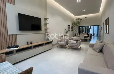 Casa à venda, 3 quartos, aclimação - uberlândia/mg - rotina imobiliária